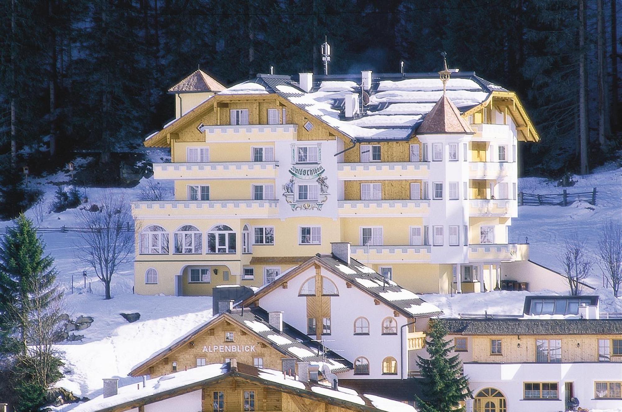 אישגל Hotel Garni Waldschlossl מראה חיצוני תמונה